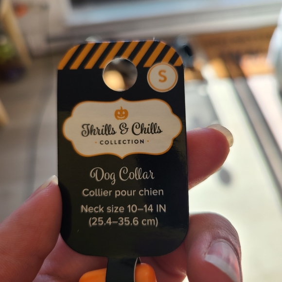 Halloween dog collar size small - Picture 2 of 4